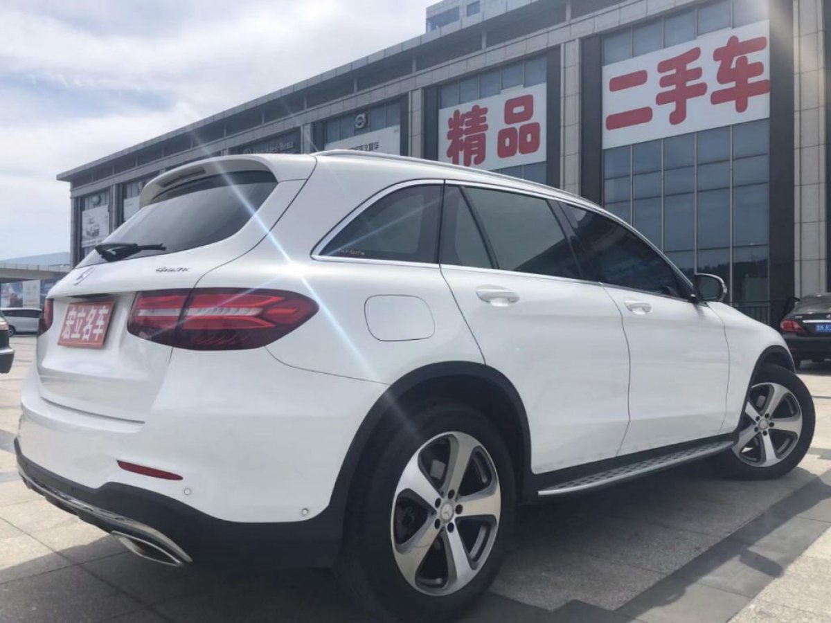 【威海】2017年03月 奔驰 奔驰glc 2017款 glc 260 4matic 豪华型