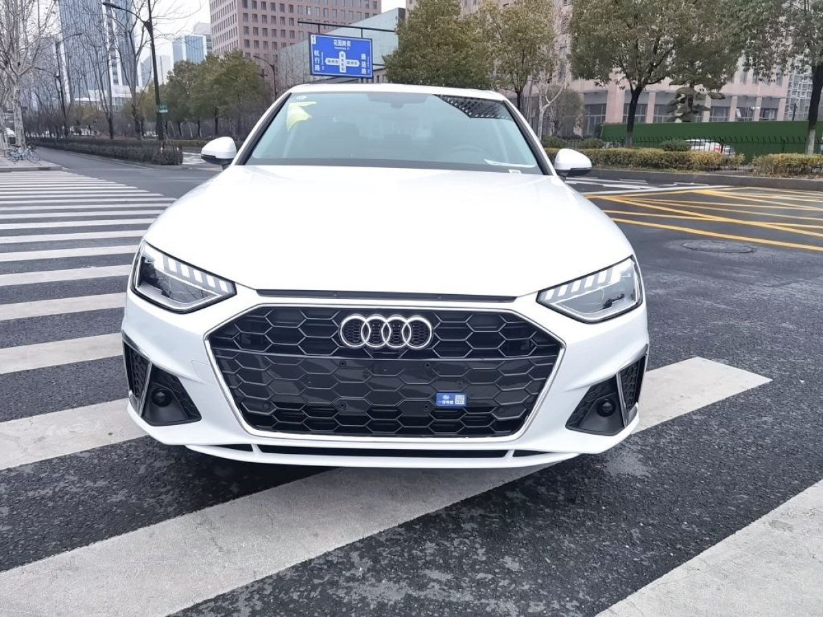 车】2022年01月_二手奥迪 奥迪a4l 2020款 40 tfsi 豪华动感型_价格