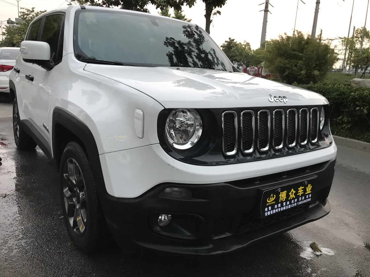 【滁州】2018年6月 jeep 自由侠 2018款 互联大屏版 180t 自动高能版