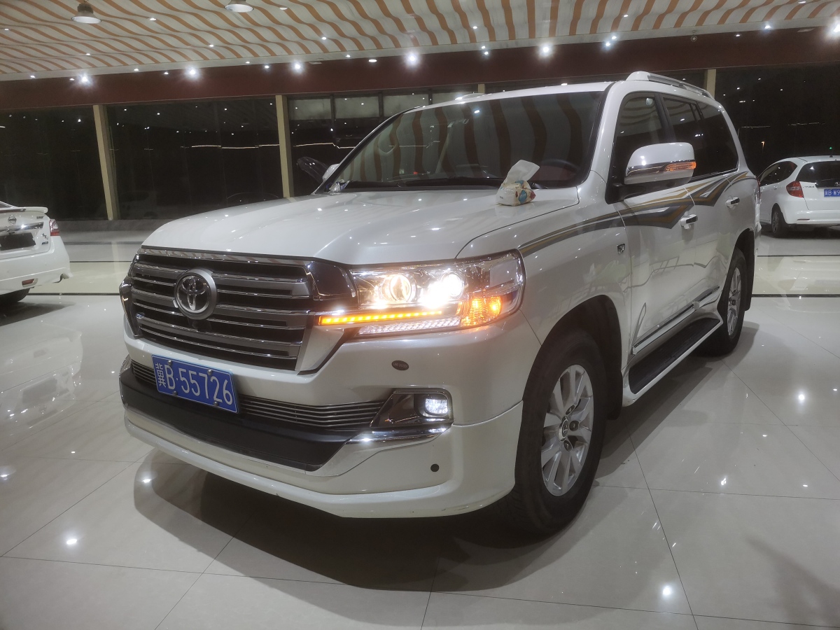 丰田 兰德酷路泽 2015款 4.6l v8 中东限量版图片