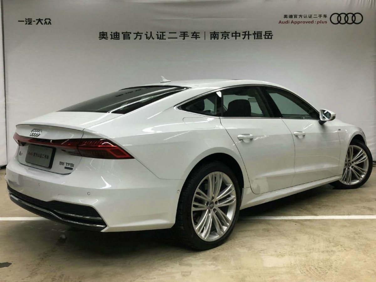 奥迪 奥迪a7 2019款 55 tfsi quattro 竞技版图片