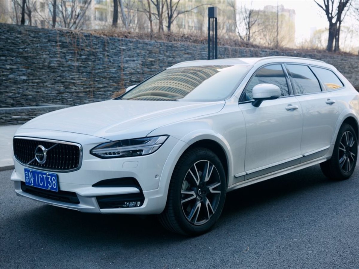 2019年11月沃尔沃 v90 2017款 cross country t5 awd 智尊版