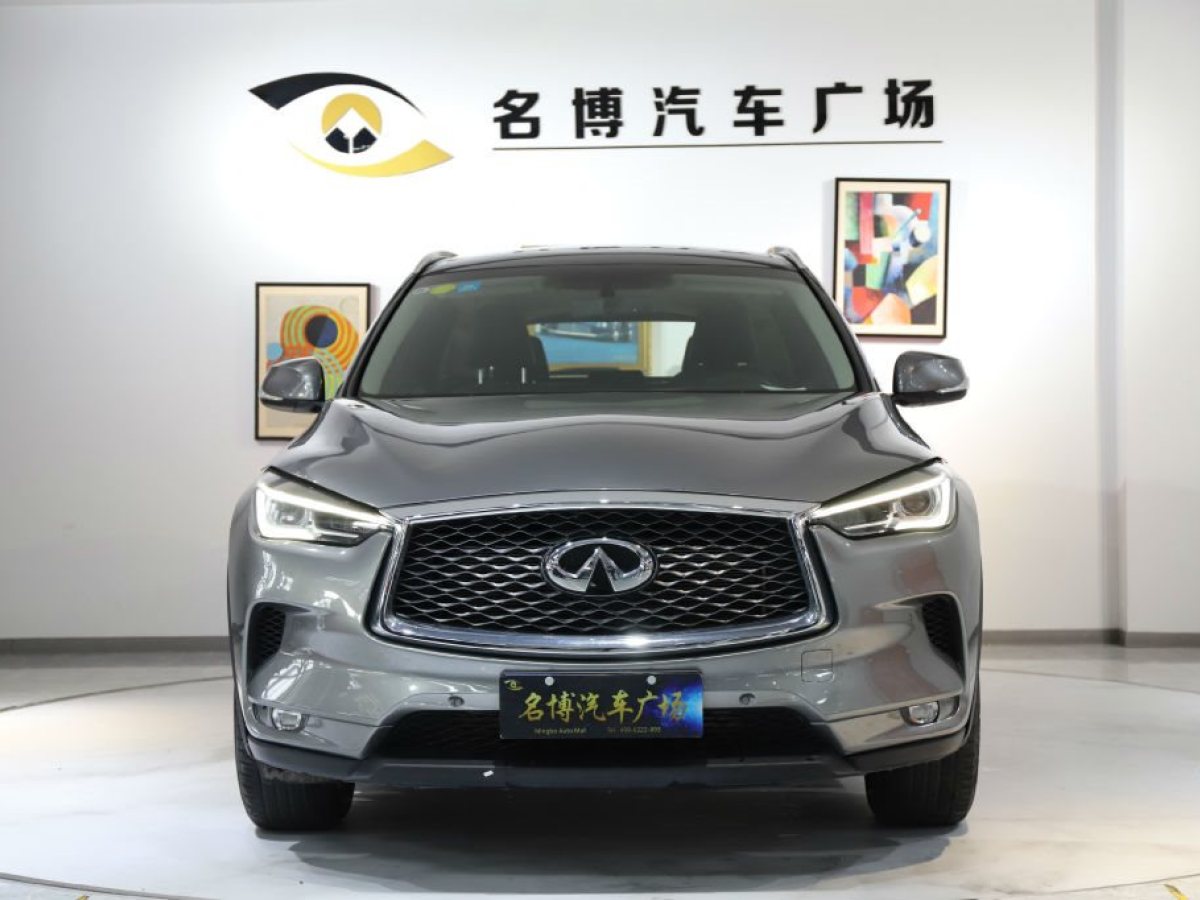 【东莞】2019年01月 英菲尼迪 qx50 2018款 2.0t 两驱时尚版 自动档