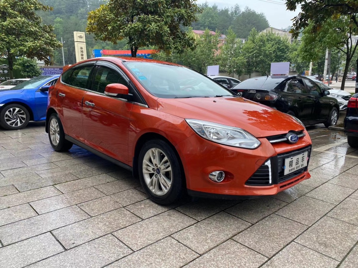 福特 福克斯 2012款 两厢 1.6l 自动舒适型图片