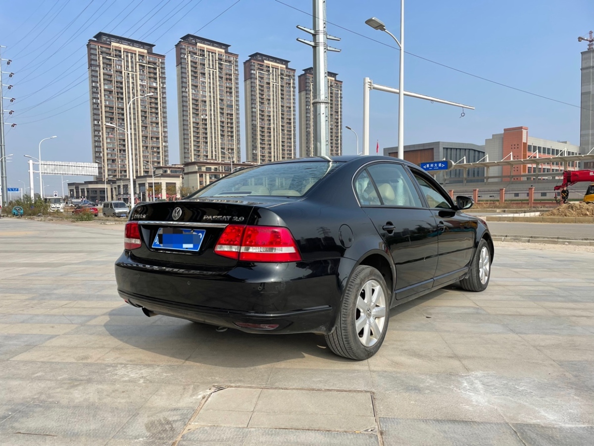 大众 passat领驭  2009款 2.0l mfi 自动尊享型图片