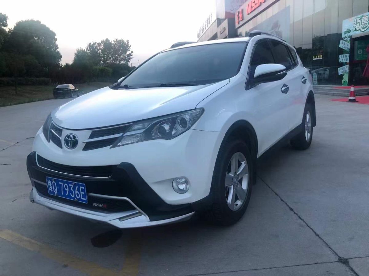 丰田 rav4荣放 图片