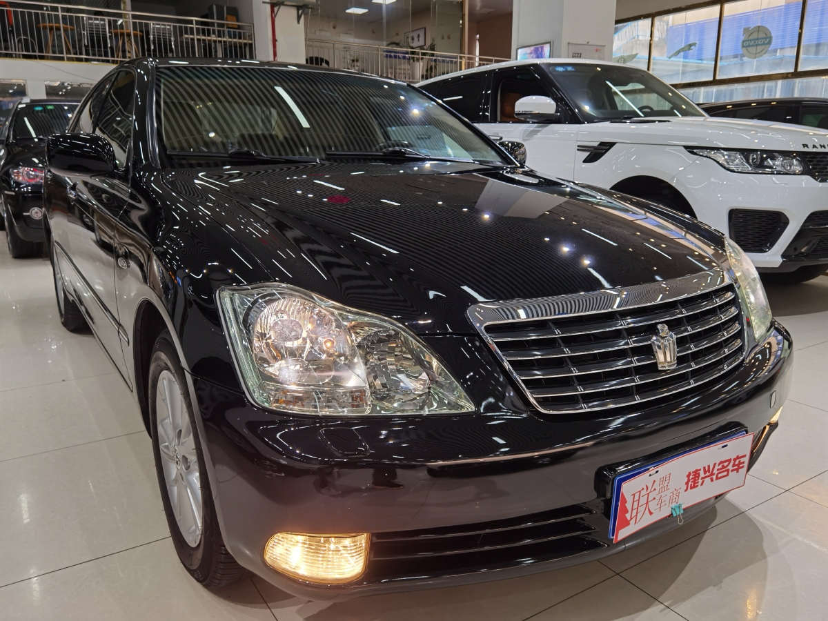 【贵阳】2005年6月 丰田 皇冠 2005款 3.0l royal e 自动档