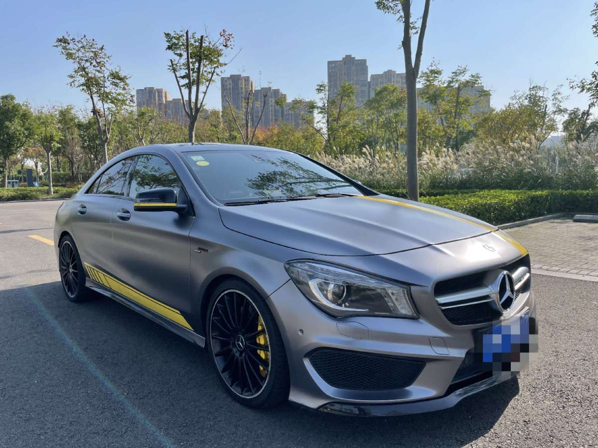 奔驰cla级amg  2017款 改款 amg cla 45 4matic 灰色 自动档对价格不