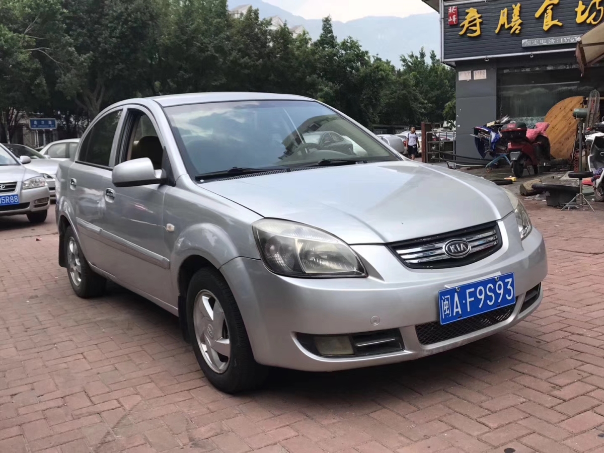 【福州】2010年11月 起亚 锐欧 2007款 1.6l mt gls 手动挡