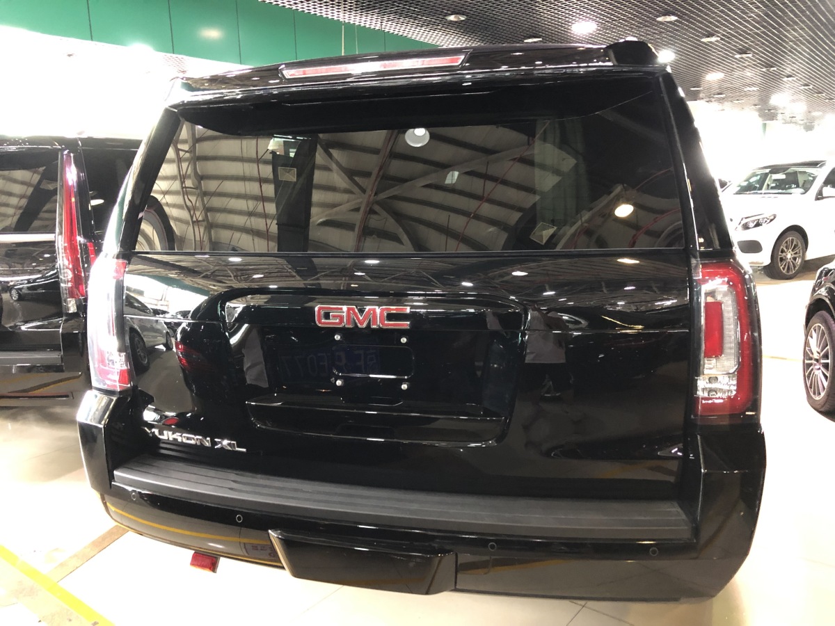 gmc yukon 2018款 5.3l 白宫一号 豪华礼宾车图片