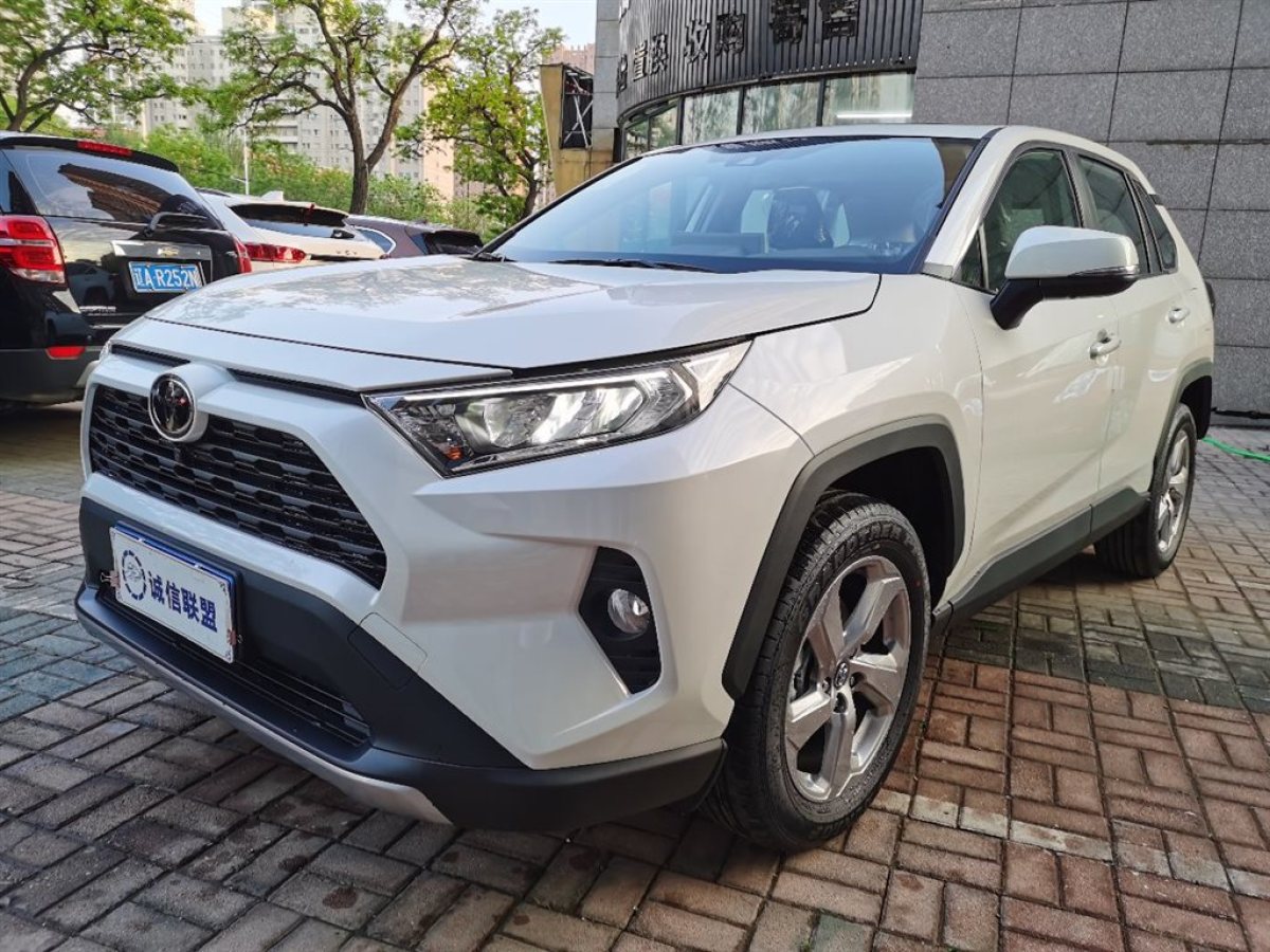 【本溪二手车】2021年06月_二手丰田 rav4荣放 2021款