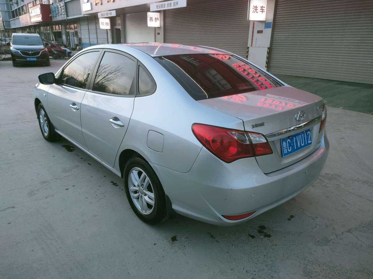 现代 悦动  2011款 1.6l 手动舒适型图片