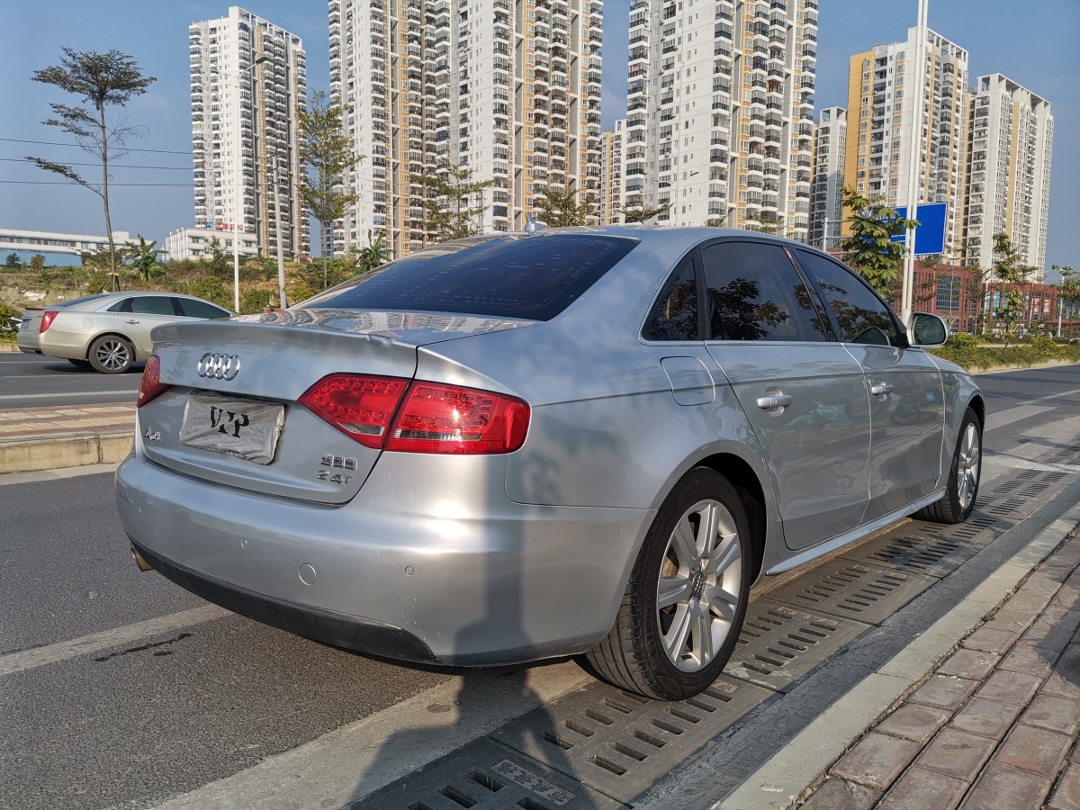 2011年9月奥迪 奥迪a4l 2012款 2.0 tfsi 自动豪华型