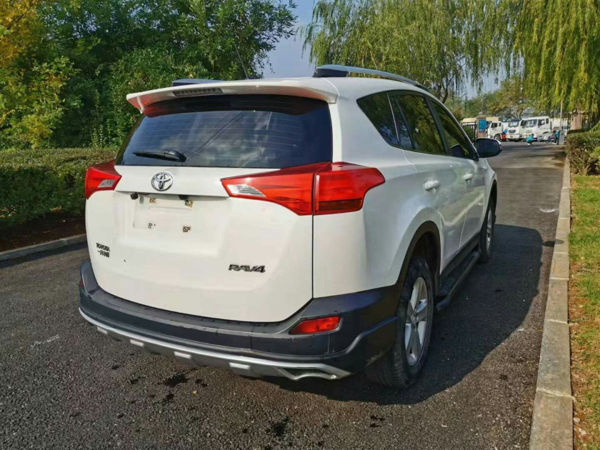 丰田 rav4荣放 图片