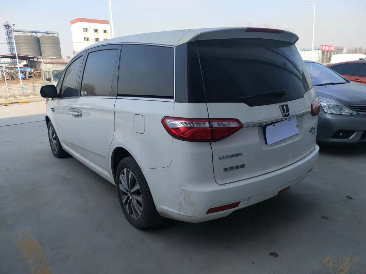 2018年11月纳智捷 大7 mpv  2018款 2.0t 旗舰型