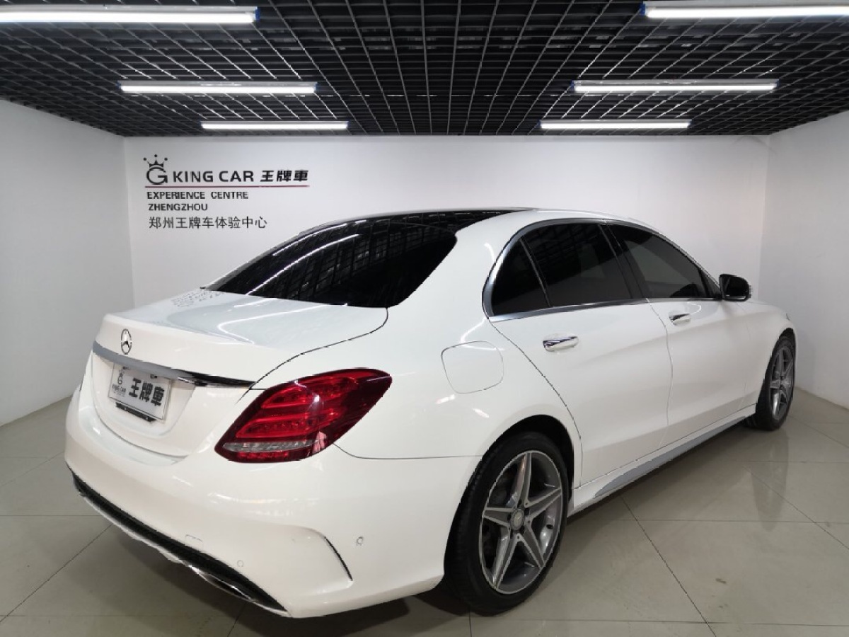 2015年10月奔驰 奔驰c级 2015款 c 300 l 运动型