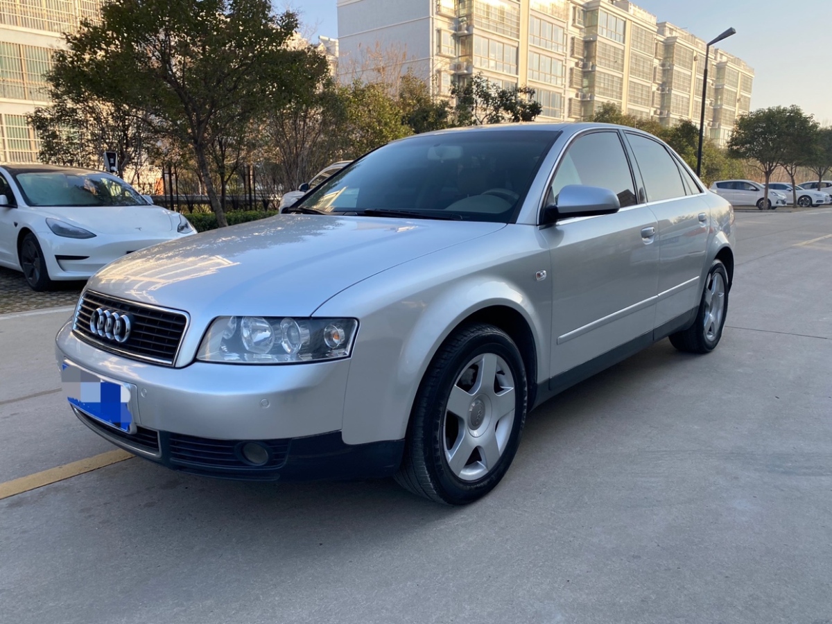 奥迪 奥迪a4  2005款 1.8t 自动基本型图片