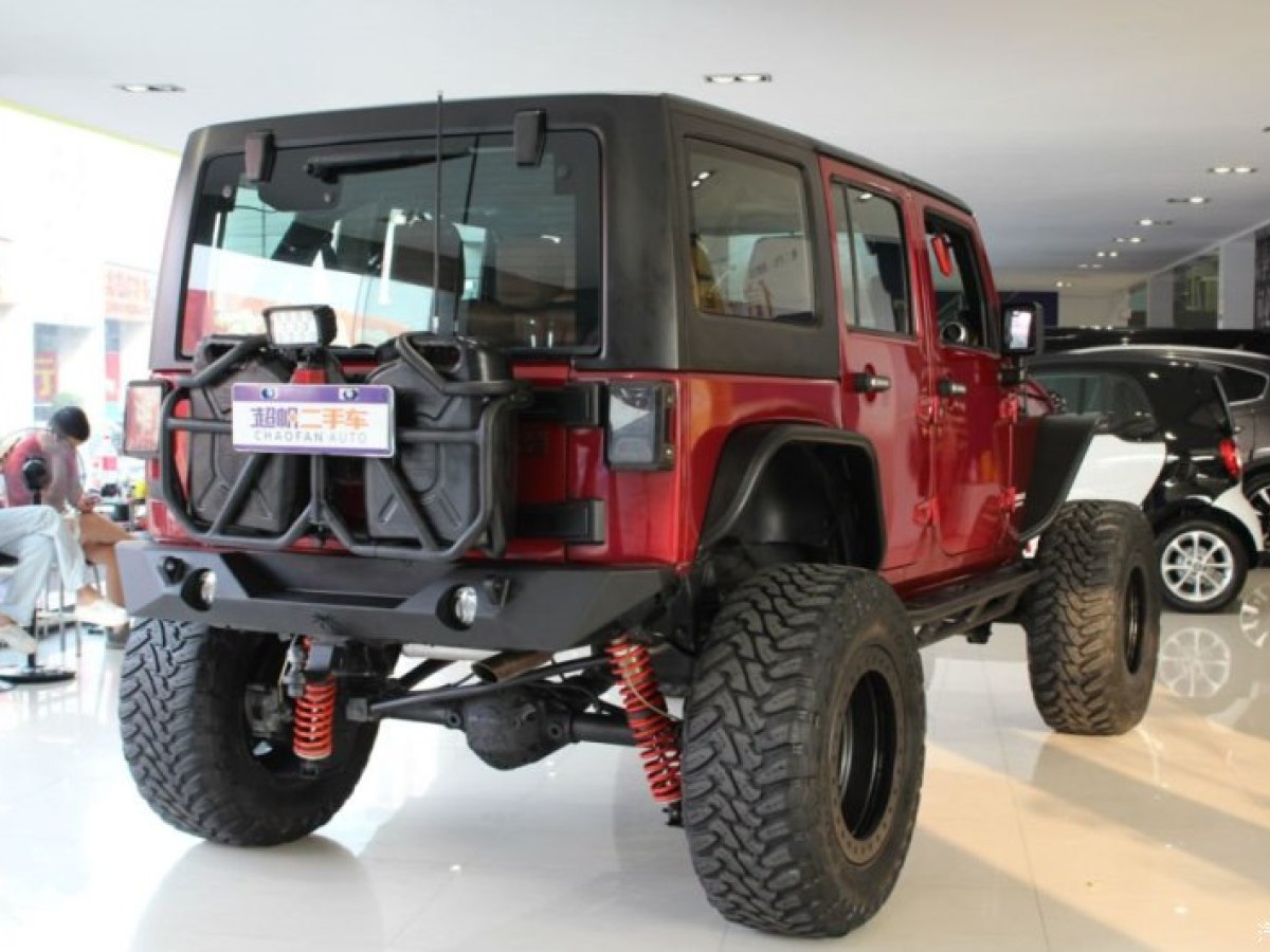 2013年4月jeep 牧马人 2012款 3.6l rubicon 两门版