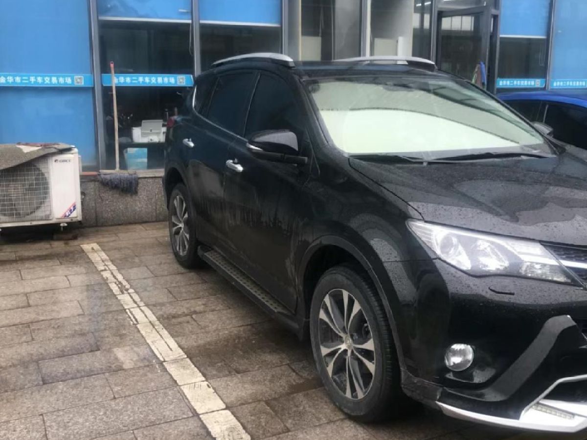 丰田 rav4荣放 图片