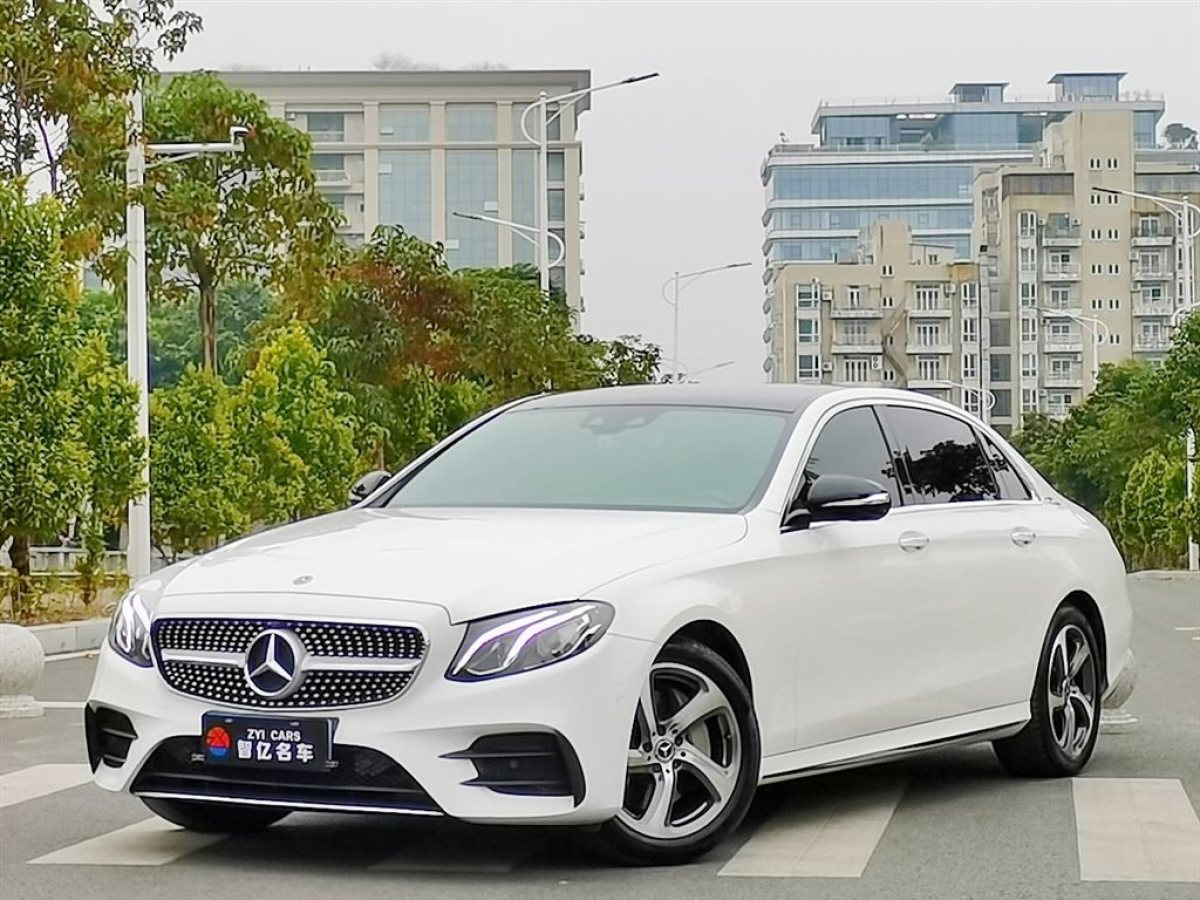 奔驰 奔驰e级 2018款 e 300 l 运动豪华型图片