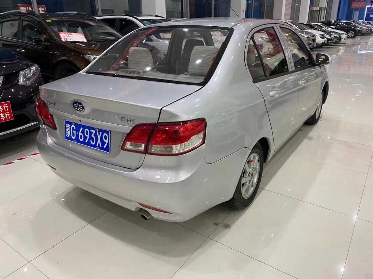 一汽 夏利n5  2014款 1.0l 手动标准型图片