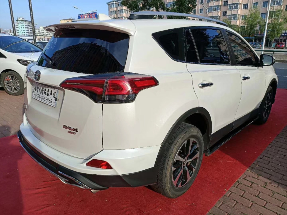 丰田rav4荣放 2016款 2.0l cvt四驱新锐版图片