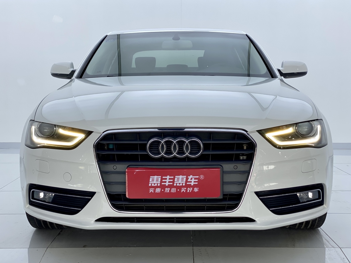 奥迪 奥迪a4l 2015款 35 tfsi 自动标准型图片