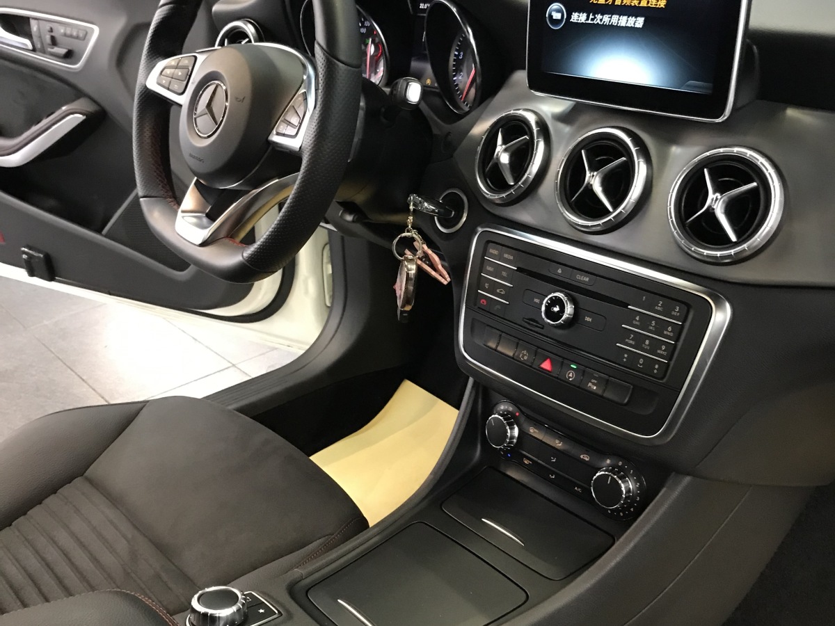 2015年7月奔驰 奔驰cla级 2016款 cla 220 4matic