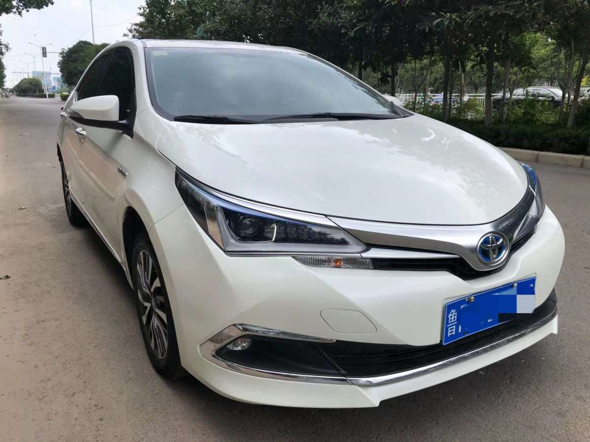 丰田 卡罗拉 2017款 改款双擎 1.8l e-cvt先锋版图片