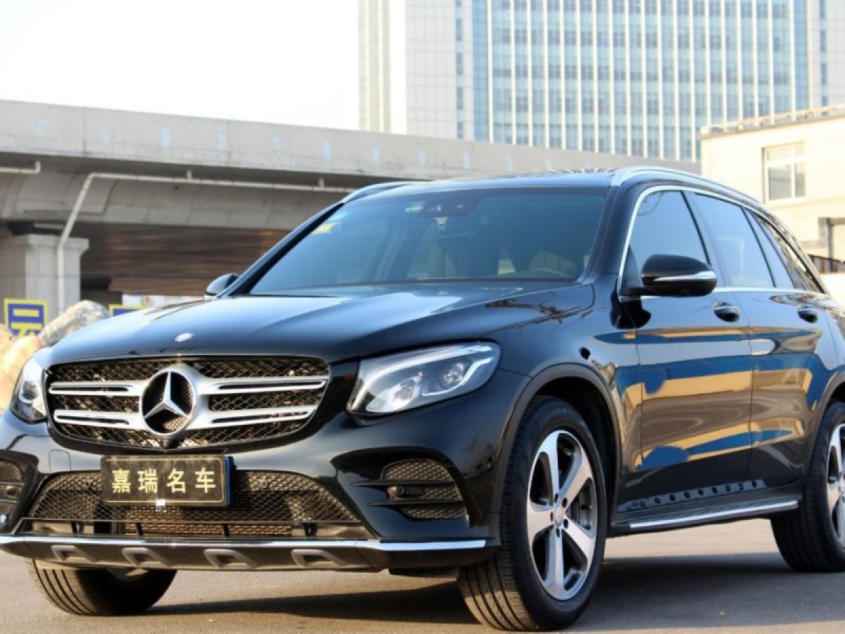 2016年11月奔驰 奔驰glc 2016款 glc 260 4matic 豪华型