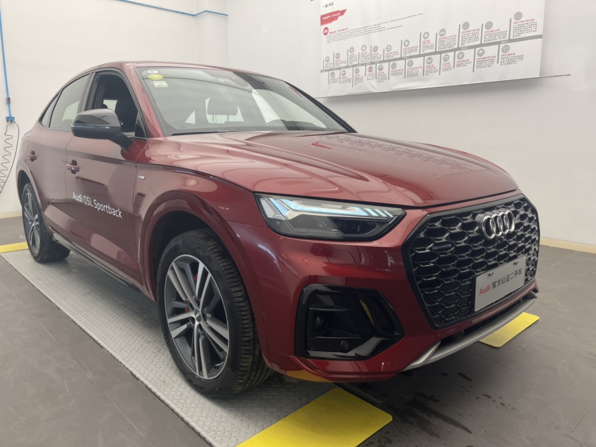 2021年02月奥迪 奥迪q5l sportback 2021款 45 tfsi 豪华型