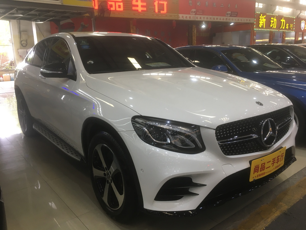 【佛山】2019年2月 奔驰 奔驰glc 2019款 glc 200 4matic 轿跑suv