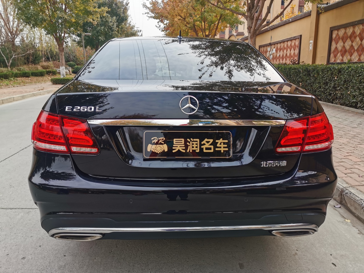 【济南】2015年9月 奔驰 奔驰e级 2015款 e 260 l 运动型 自动档