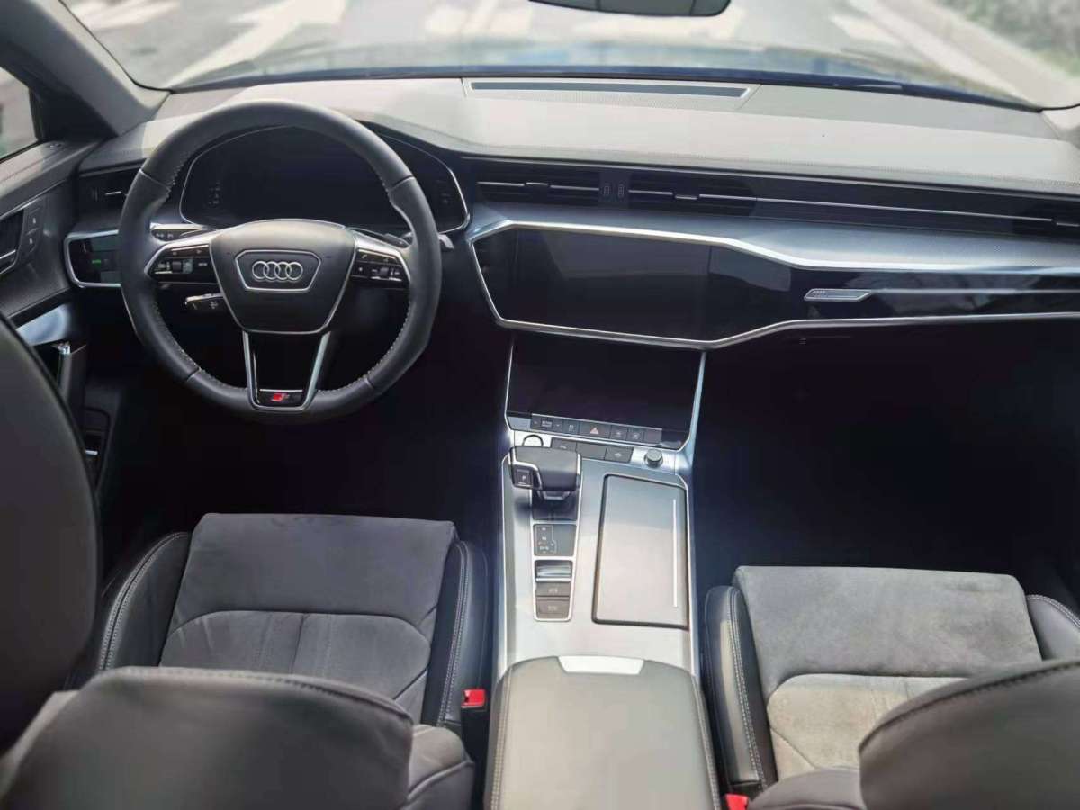 奥迪 奥迪a6l  2019款 45 tfsi 臻选动感型图片