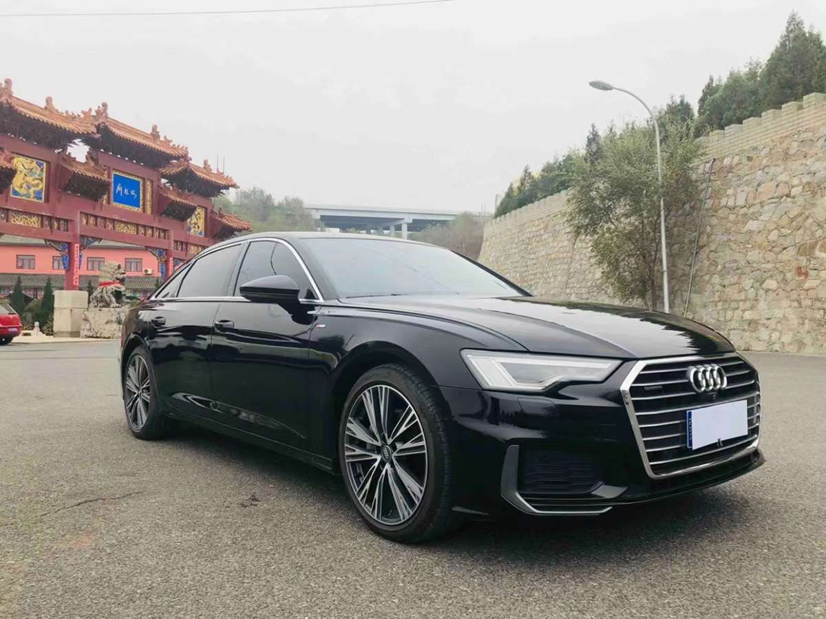 2019年01月奥迪 奥迪a6l  2019款 45 tfsi quattro 臻选动感型