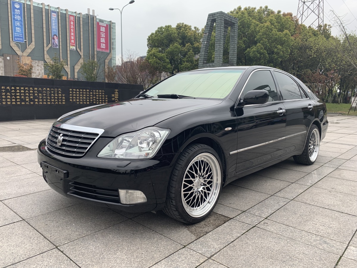 2006年1月丰田 皇冠 2005款 3.0l royal