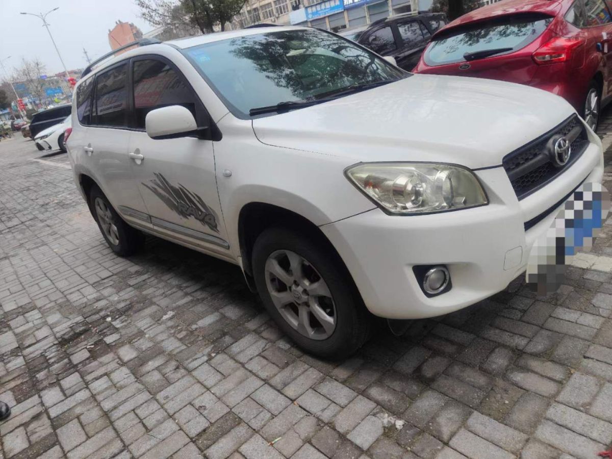 丰田 rav4 图片