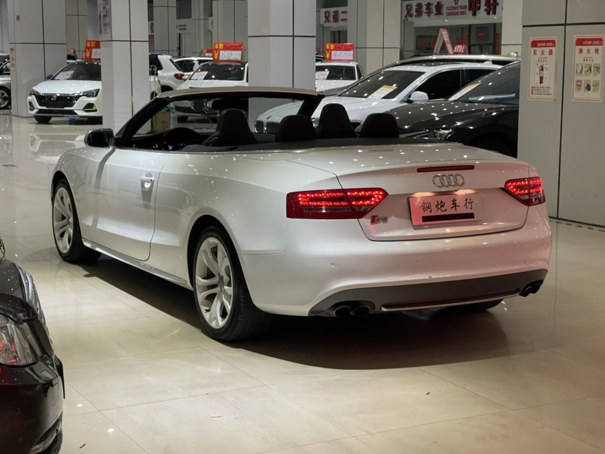 奥迪 奥迪s5 2010款 s5 3.0t cabriolet图片