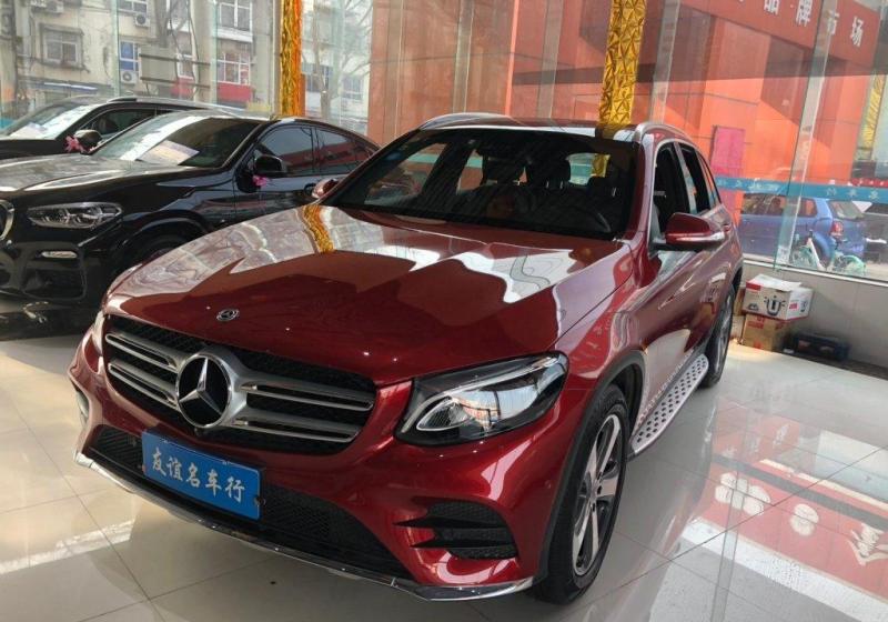 【石家庄】2017年10月 奔驰 奔驰glc 2017款 glc 260 4matic 豪华型