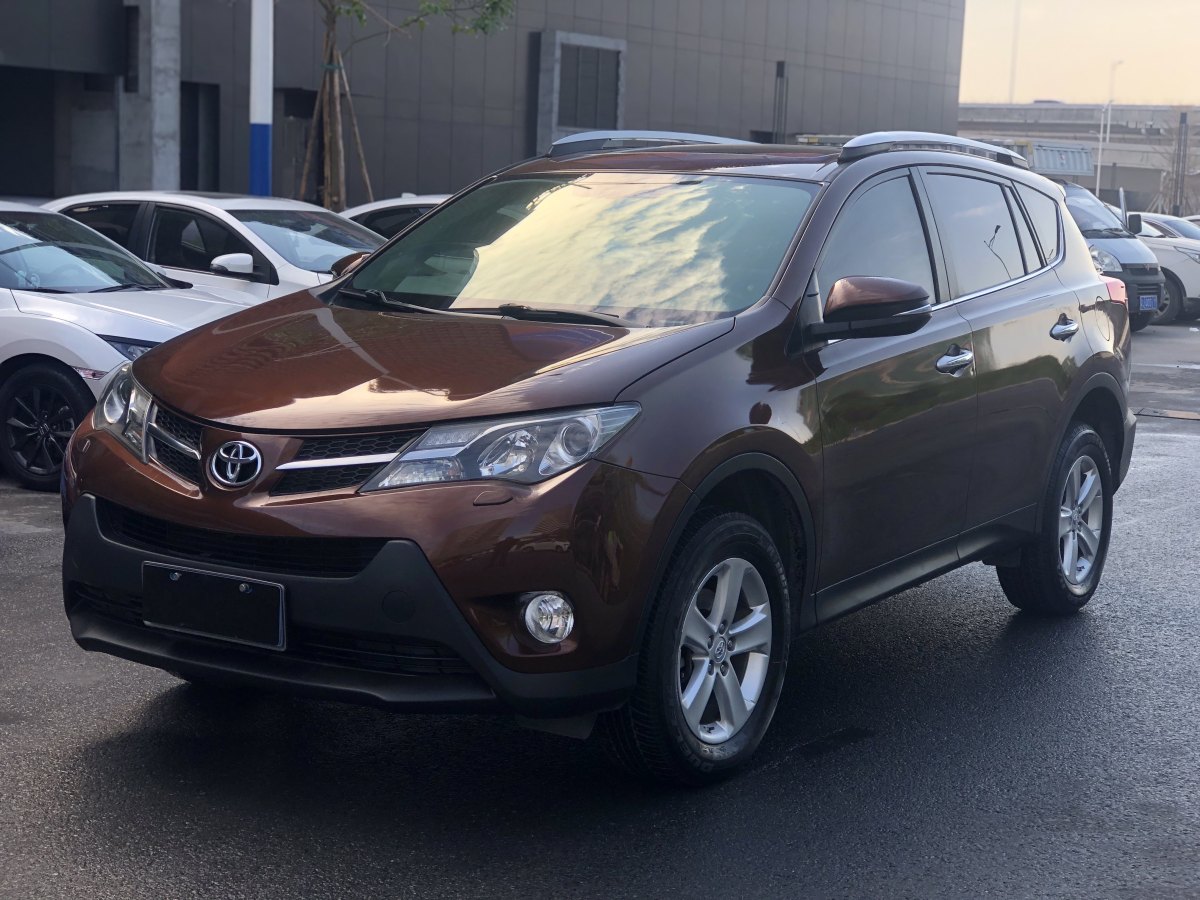 丰田 rav4荣放 2013款 2.5l 自动四驱精英版图片