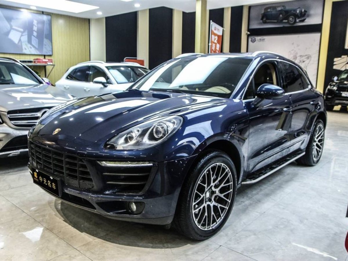 【泉州】2014年10月 保时捷 macan 2014款 macan turbo 3.6t 自动档