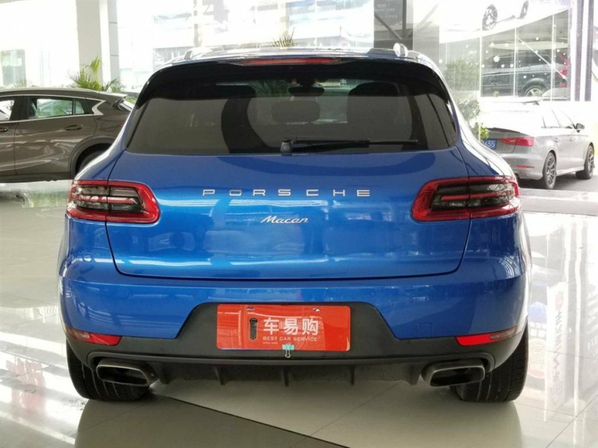 【重庆】2015年01月 保时捷 macan 2014款 macan 2.0t 自动档