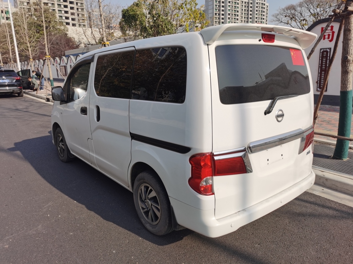 日产 nv200  2016款 1.6l cvt豪华型图片