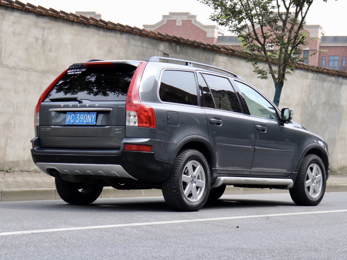 沃尔沃 xc90 2010款 2.5t awd图片