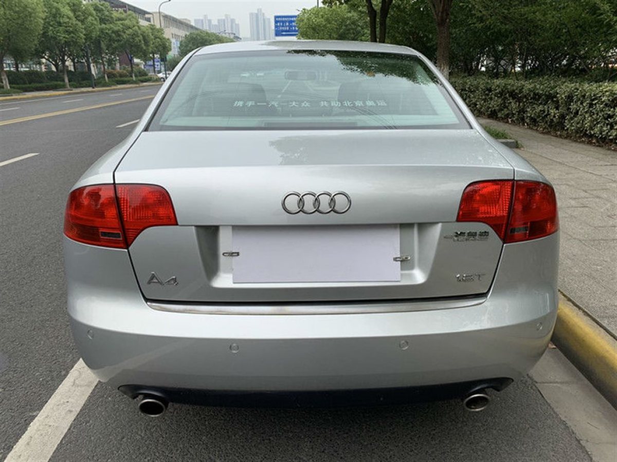 奥迪 奥迪a4 2007款 1.8t 自动舒适型图片