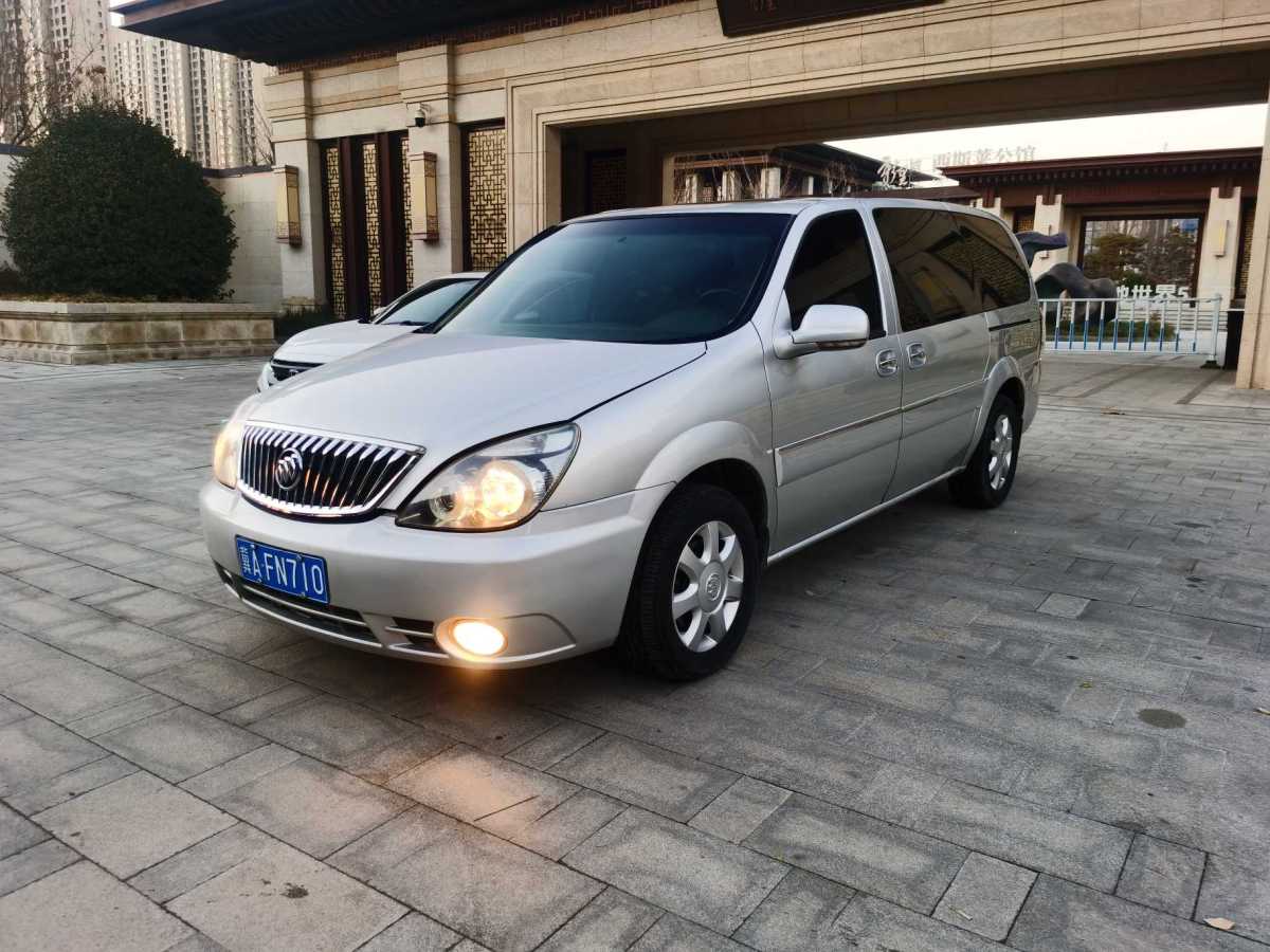 别克 gl8  2008款 陆尊 3.0l gt 精英版图片