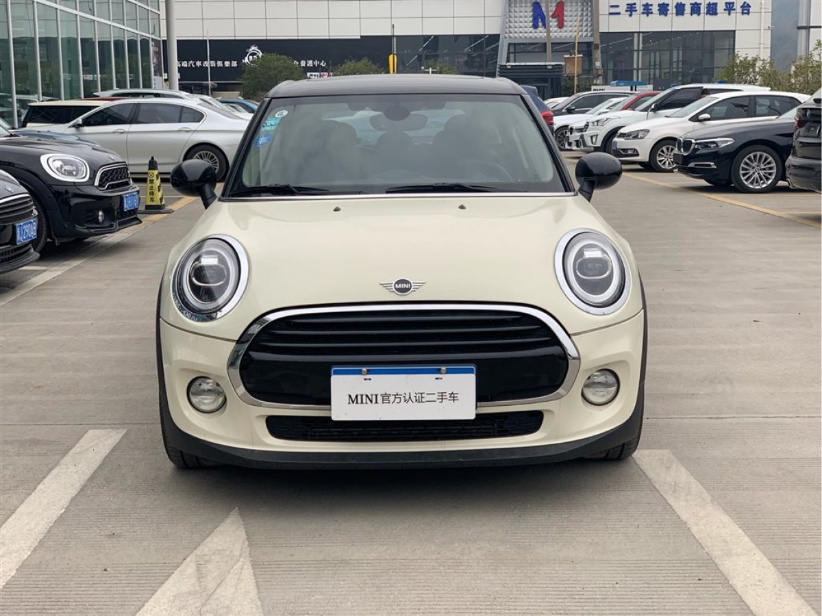 2019年05月mini mini 2018款 1.5t cooper 经典派 五门版