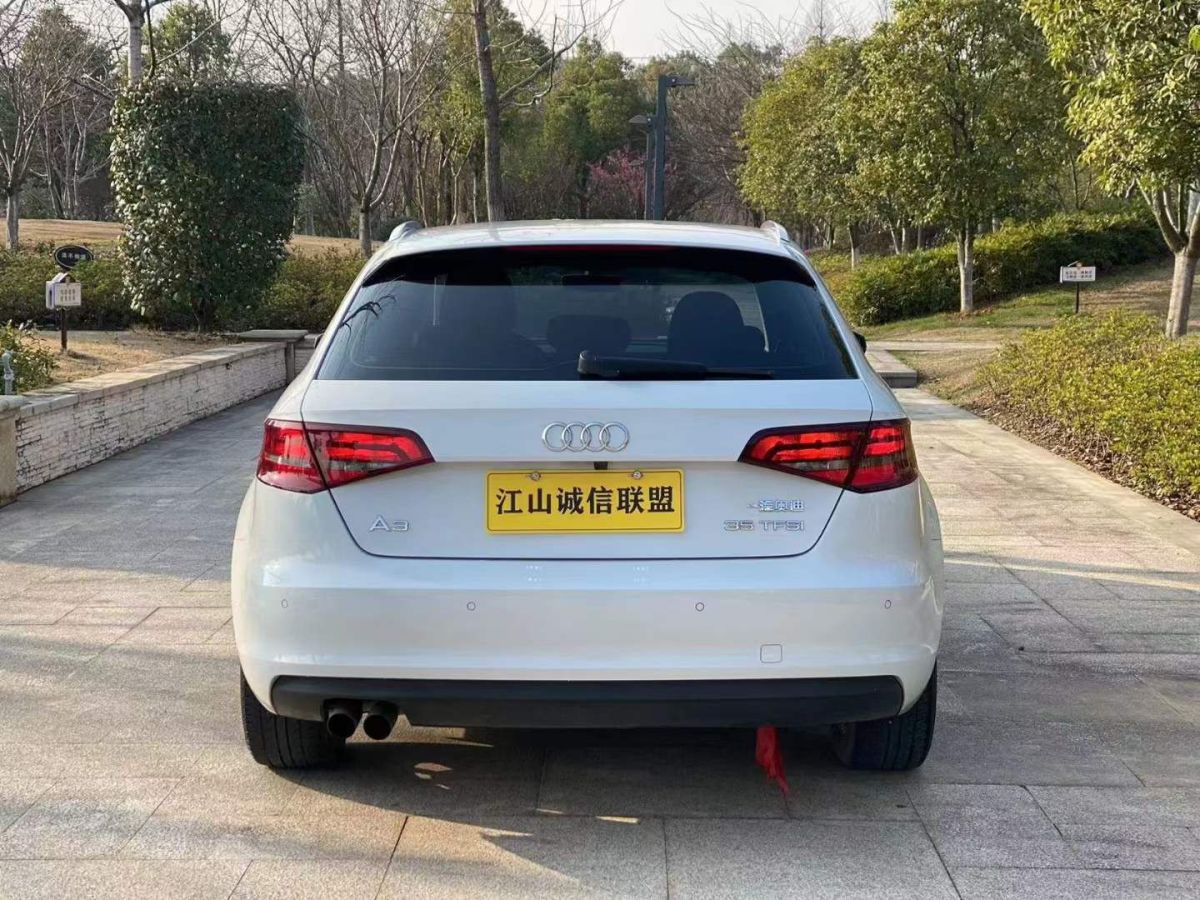 奥迪 奥迪a3 2017款 sportback 35 tfsi 运动型图片