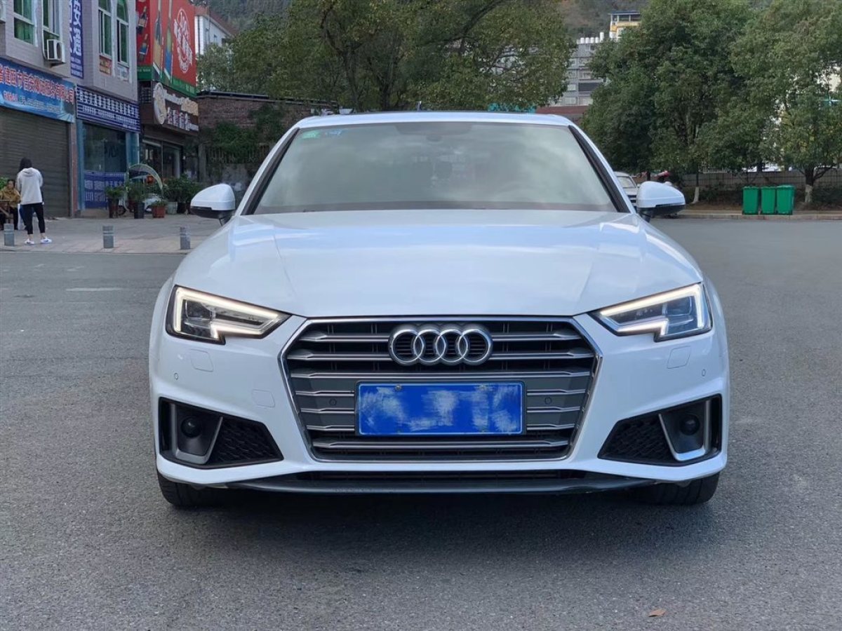 2019年06月奥迪 奥迪a4l 2019款 40 tfsi 时尚型 国v