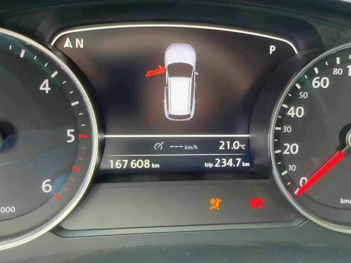 2011年1月大眾 途銳  2011款 3.0 TSI V6